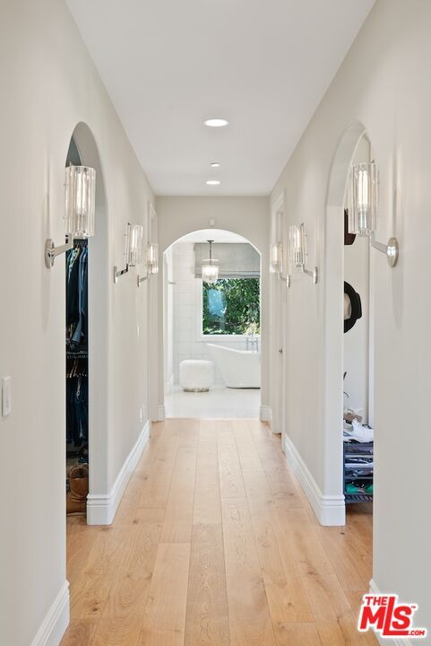 Bathroom, Free Standing Baths, Interior, Recessed Lighting, Wood Texture Flooring