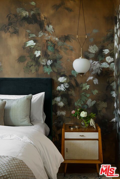 Bedroom, Interior, Pendant Lights