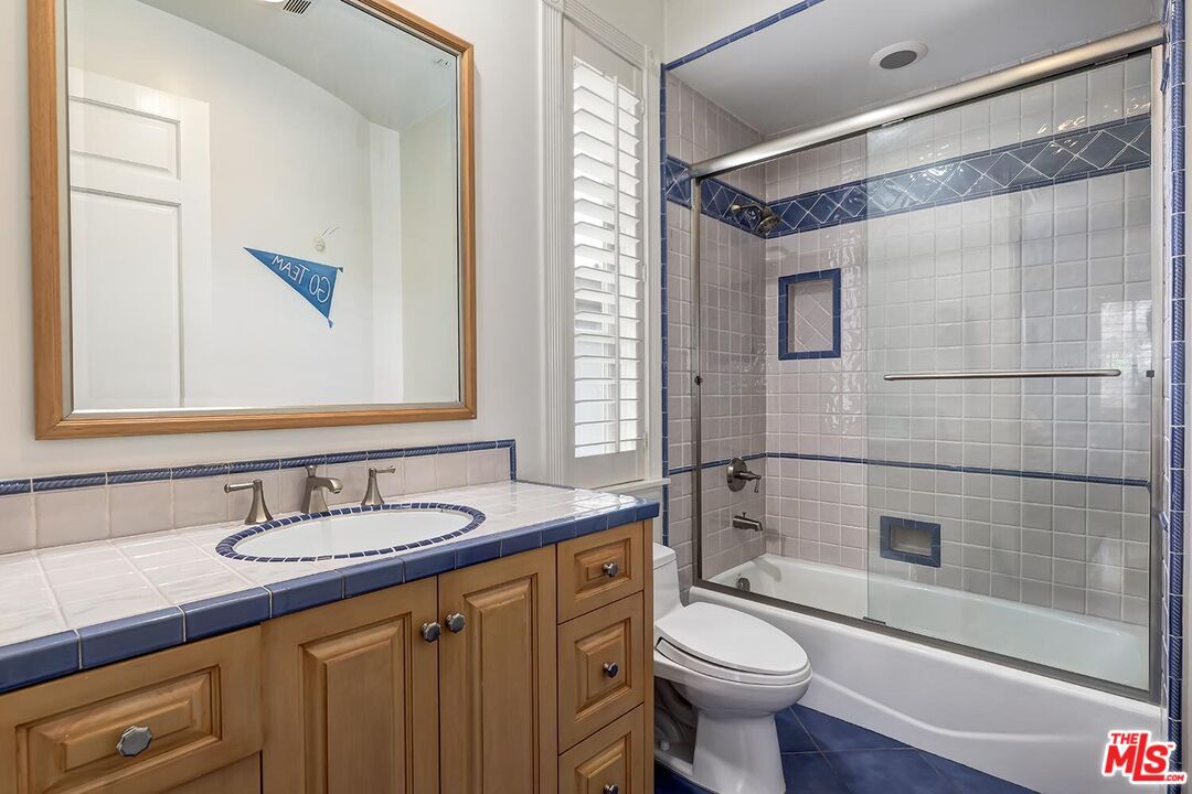 Bathroom, Glass Shower, Interior, Recessed Lighting, Tile Countertops