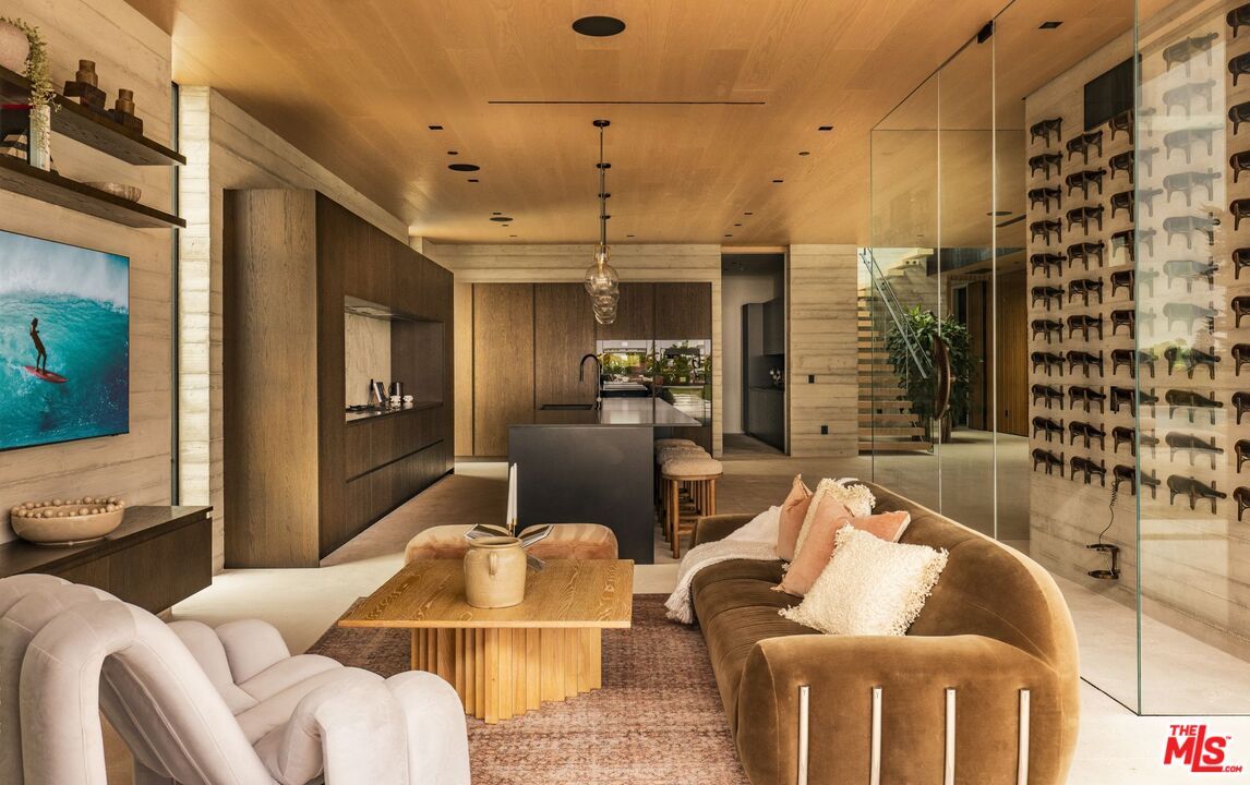 Interior, Living room, Pendant Lights, Recessed Lighting, Wine Storage, Wooden Ceilings