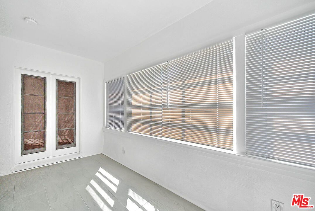 Empty room, Interior, Marble