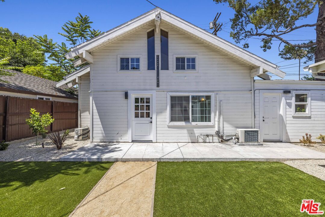 Exterior, Facade, American Craftsman