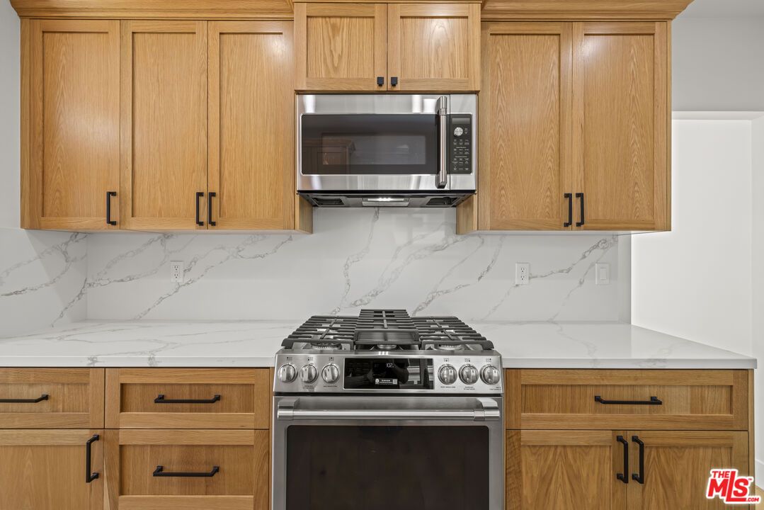 Interior, Kitchen, Marble Walls, Stainless Steel Appliances