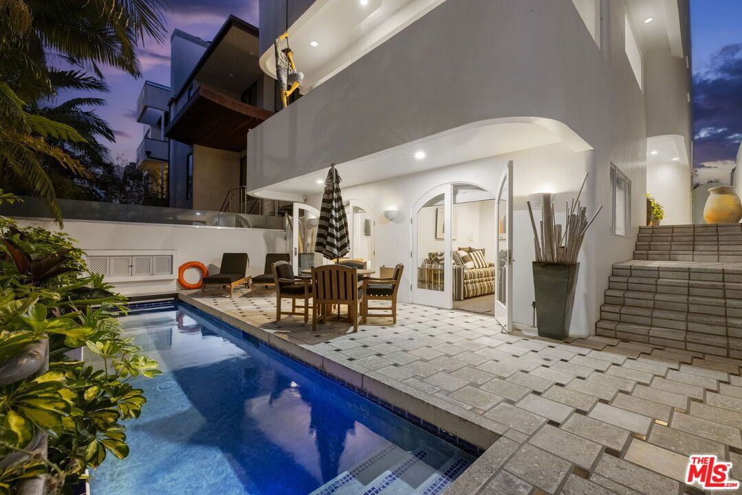 DE Listing image placeholder