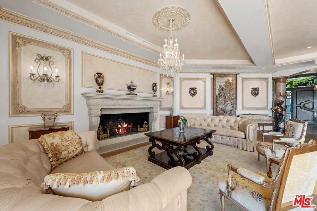 Chandelier, Fireplace, Interior, Living room, Recessed Lighting