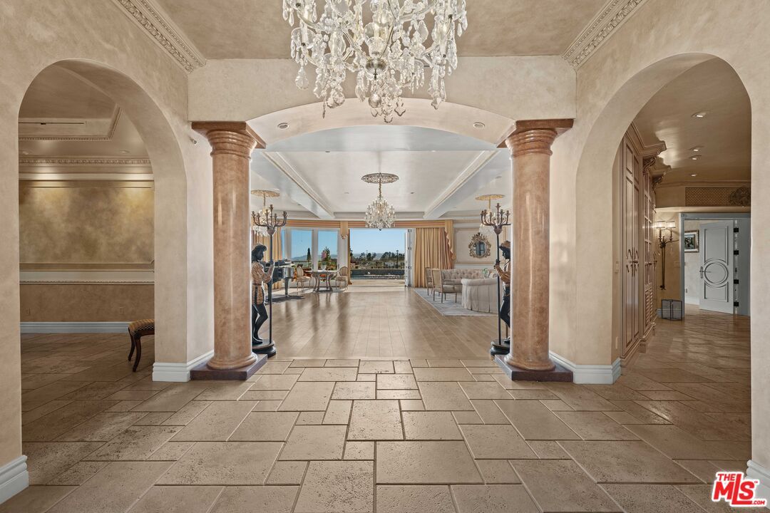 Chandelier, Interior, Recessed Lighting, Wood Texture Flooring
