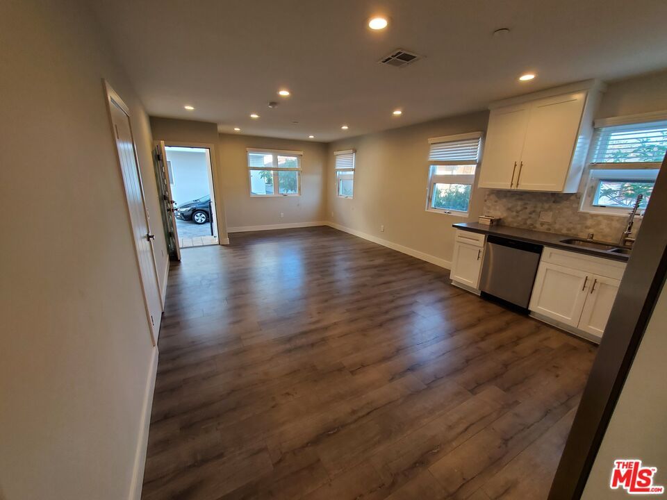 Empty room, Interior, Kitchen, Recessed Lighting, Wood Texture Flooring