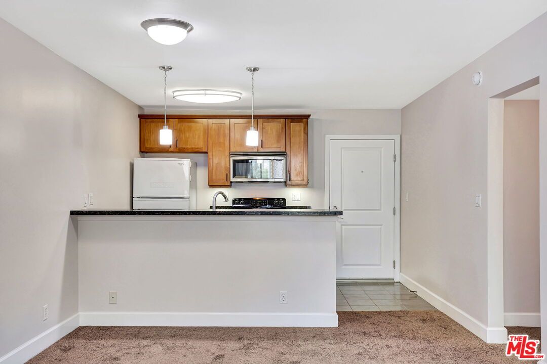 Interior, Kitchen, Pendant Lights