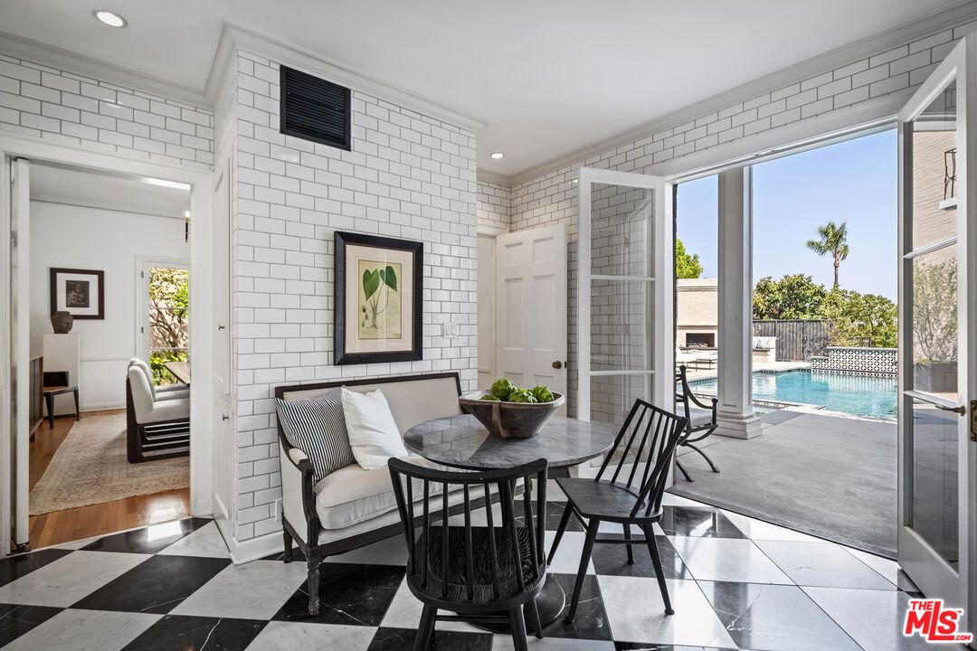 Dining room, Interior, Recessed Lighting, Stone Walls, Wood Texture Flooring