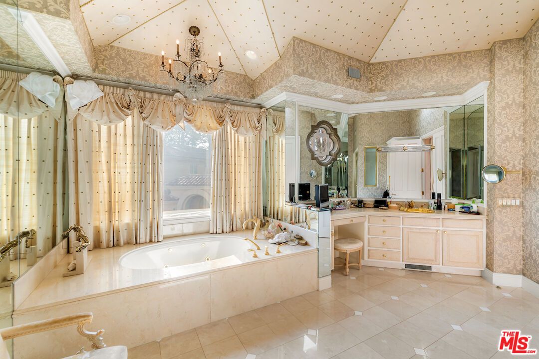 Bathroom, Chandelier, Interior, Recessed Lighting