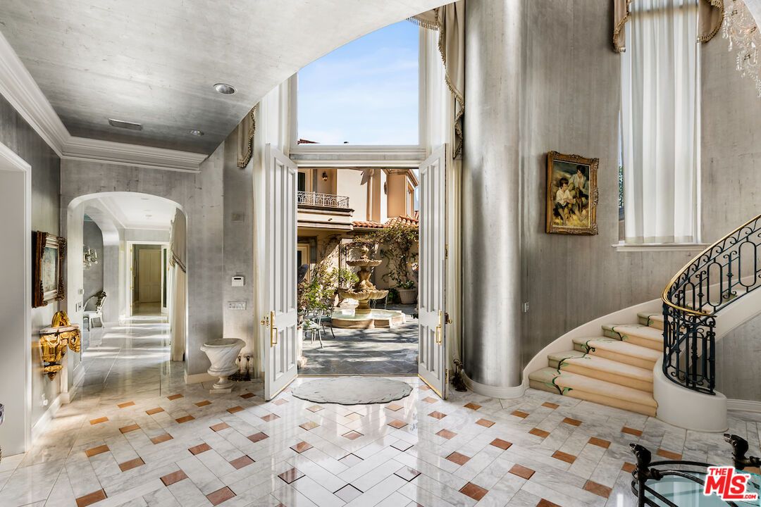 Interior, Marble, Recessed Lighting