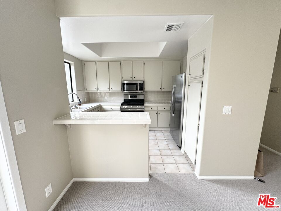 Interior, Kitchen, Tile Countertops