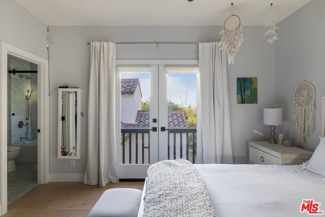 Bathroom, Bedroom, Chandelier, Interior, Wood Texture Flooring