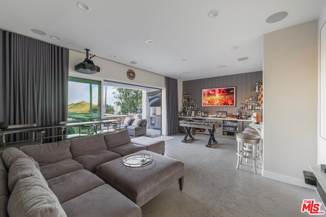 Game Room, Interior, Living room, Recessed Lighting