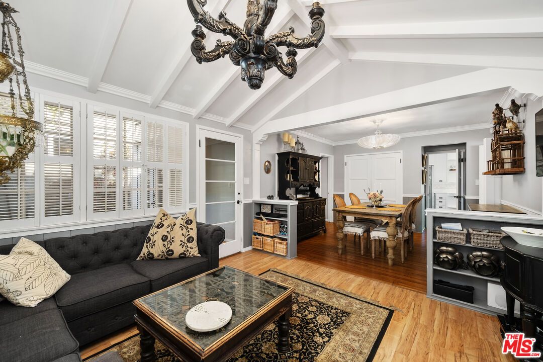 Chandelier, Dining room, Interior, Living room, Wood Texture Flooring