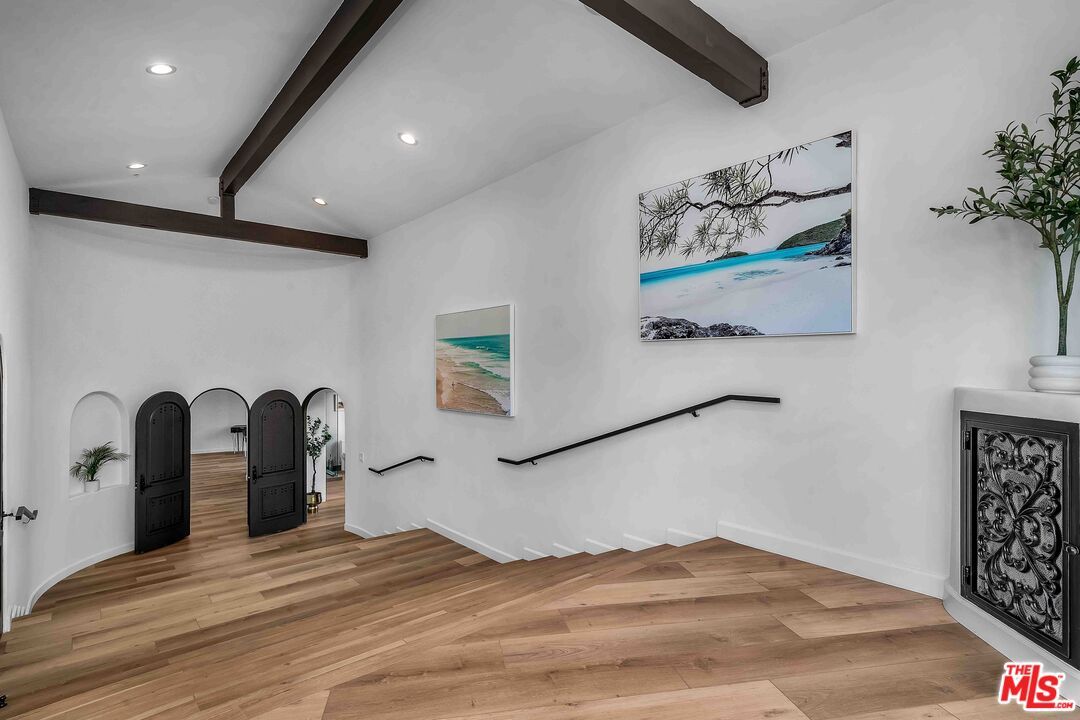 Interior, Recessed Lighting, Wooden Beams, Wood Texture Flooring