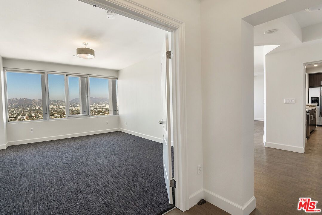 Empty room, Interior, Kitchen, Stainless Steel Appliances