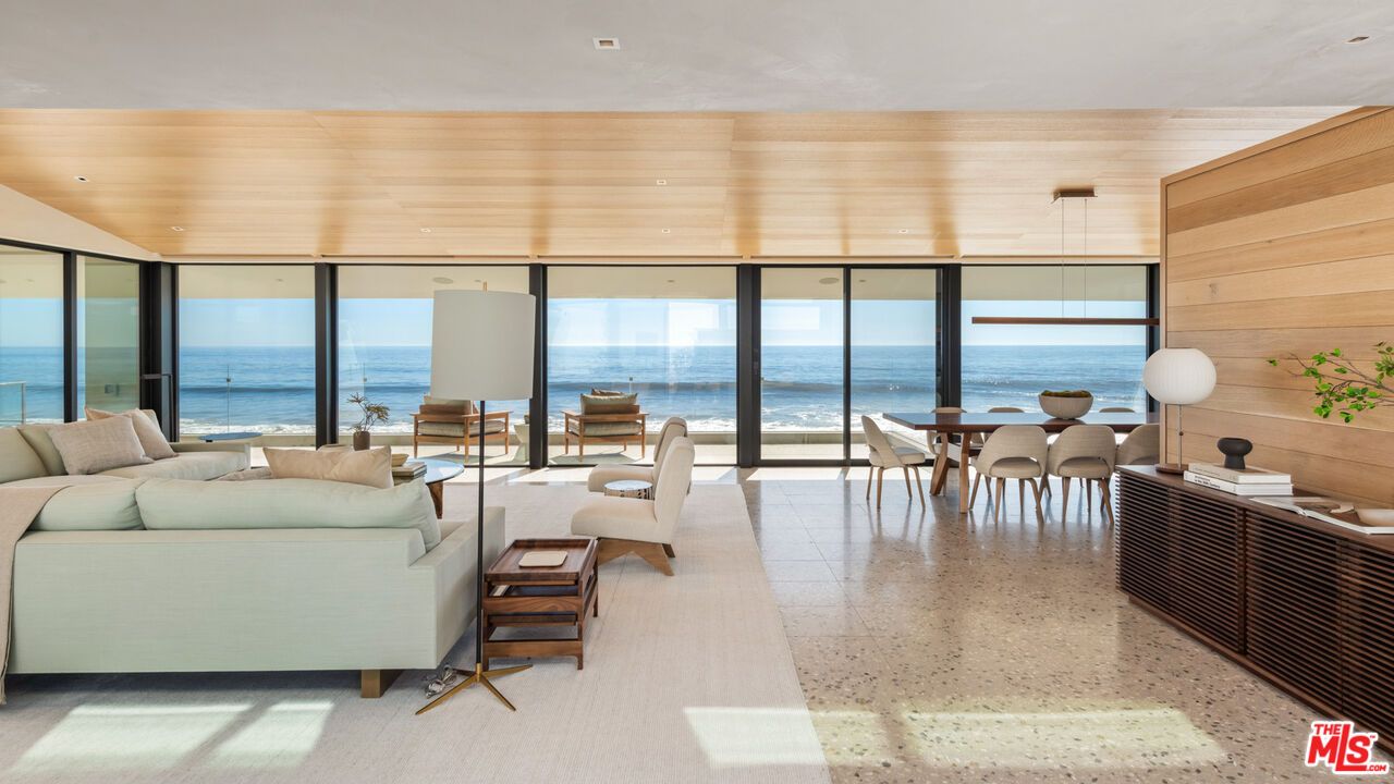 Dining room, Interior, Living room, Pendant Lights, Recessed Lighting, Water, Wooden Ceilings, Wooden Walls