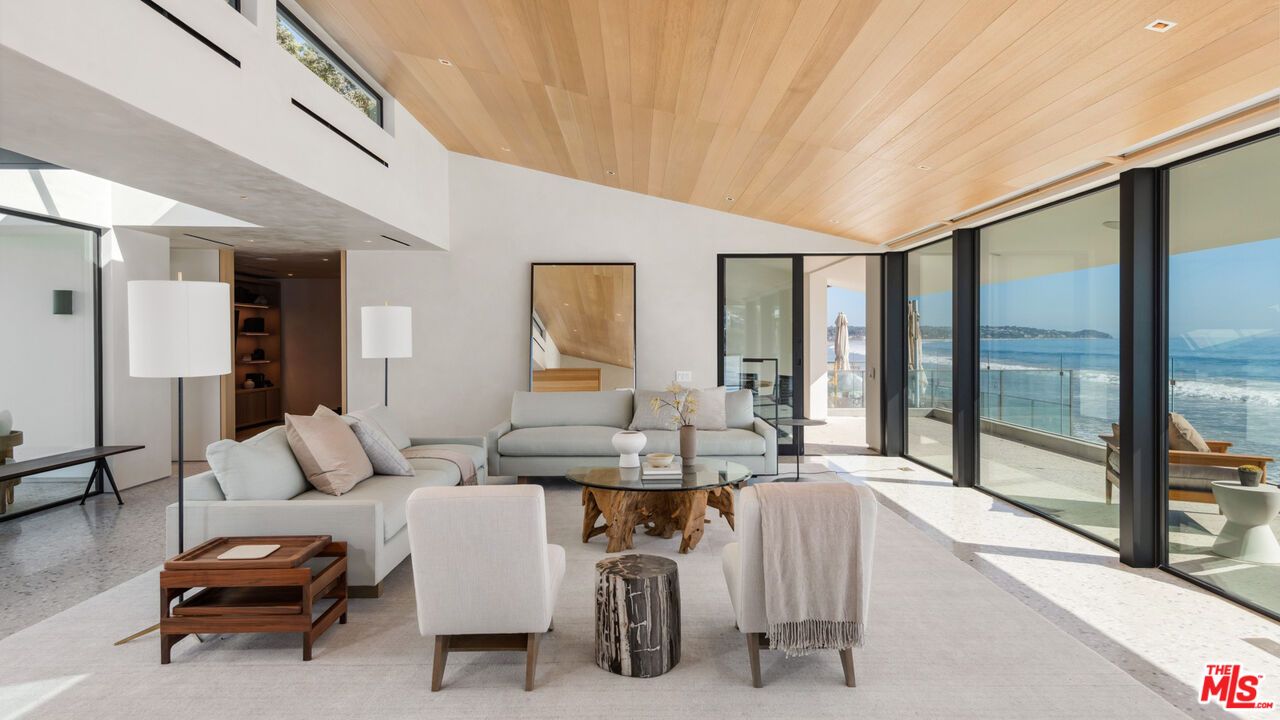 Interior, Living room, Recessed Lighting, Water, Wooden Ceilings