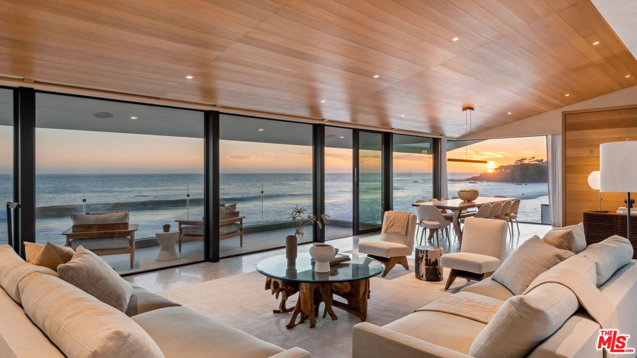 Dining room, Interior, Living room, Pendant Lights, Recessed Lighting, Water, Wooden Ceilings, Wooden Walls