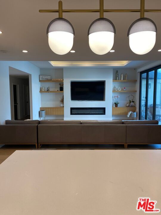 Fireplace, Interior, Living room, Recessed Lighting