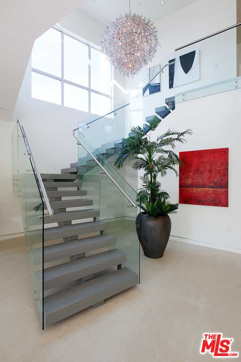 Chandelier, Interior, Recessed Lighting