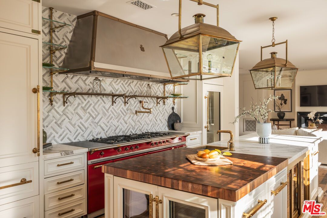 Interior, Kitchen, Pendant Lights, Stainless Steel Appliances