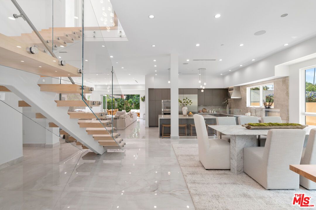 Dining room, Interior, Marble, Pendant Lights, Recessed Lighting