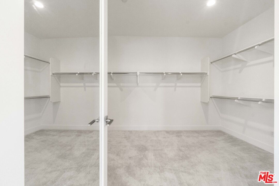 Interior, Recessed Lighting, Walk-in Closets