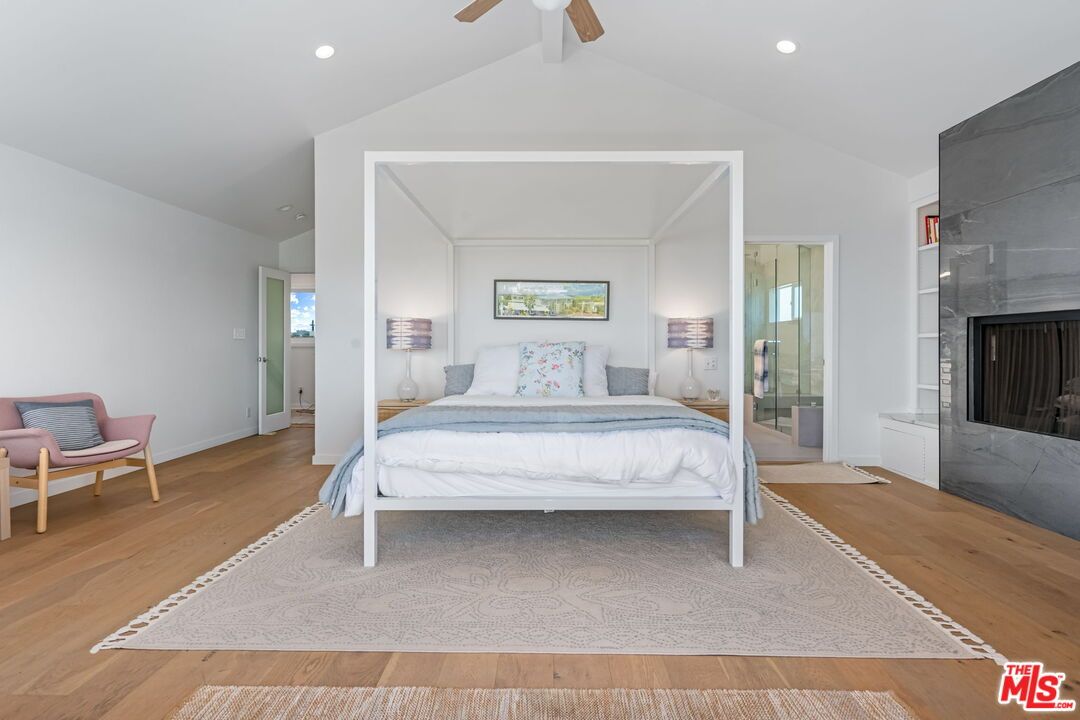 Bedroom, Fireplace, Interior, Recessed Lighting, Wood Texture Flooring
