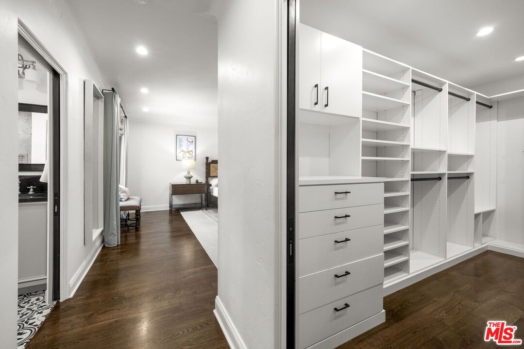 Interior, Recessed Lighting, Walk-in Closets, Wood Texture Flooring