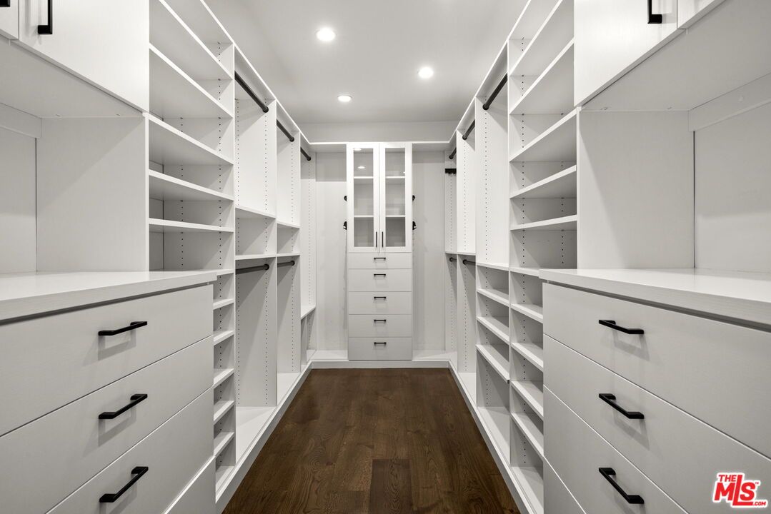 Interior, Recessed Lighting, Walk-in Closets, Wood Texture Flooring