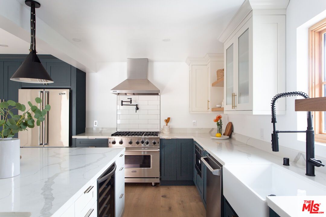 Interior, Kitchen, Pendant Lights, Stainless Steel Appliances, Wood Texture Flooring
