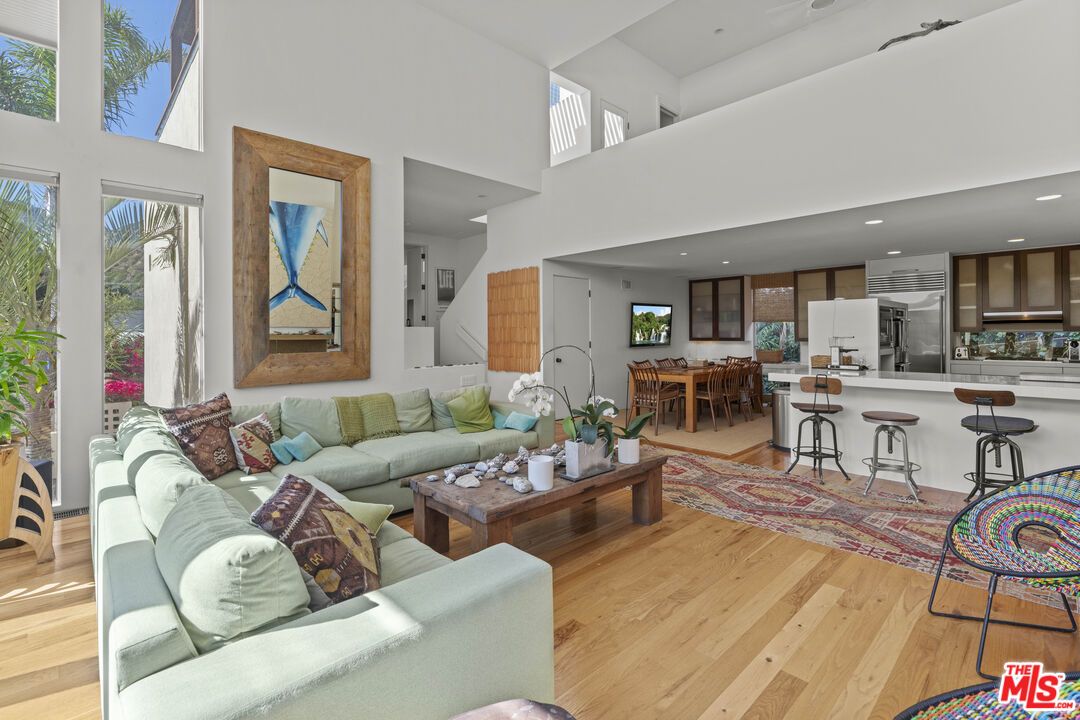 Dining room, Interior, Kitchen, Living room, Recessed Lighting, Stainless Steel Appliances, Wood Texture Flooring