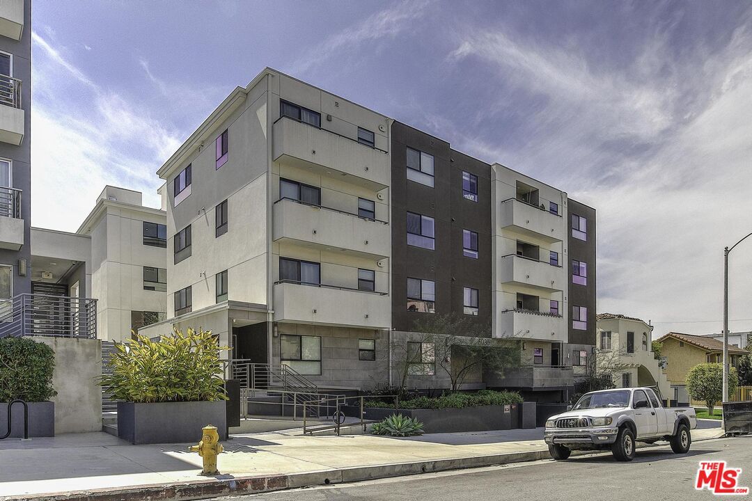 Exterior, Facade, Condo Building