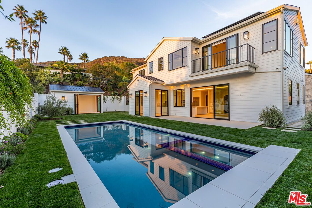 Backyard, Detached Garage, Exterior, Pool