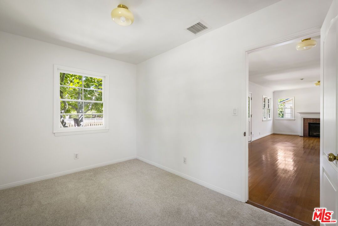 Empty room, Fireplace, Interior, Wood Texture Flooring