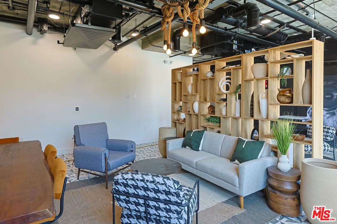 Interior, Living room, Pendant Lights