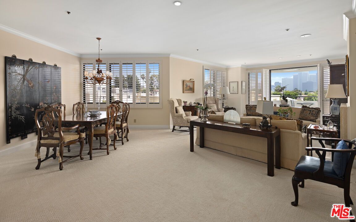 Chandelier, Dining room, Interior, Living room, Recessed Lighting