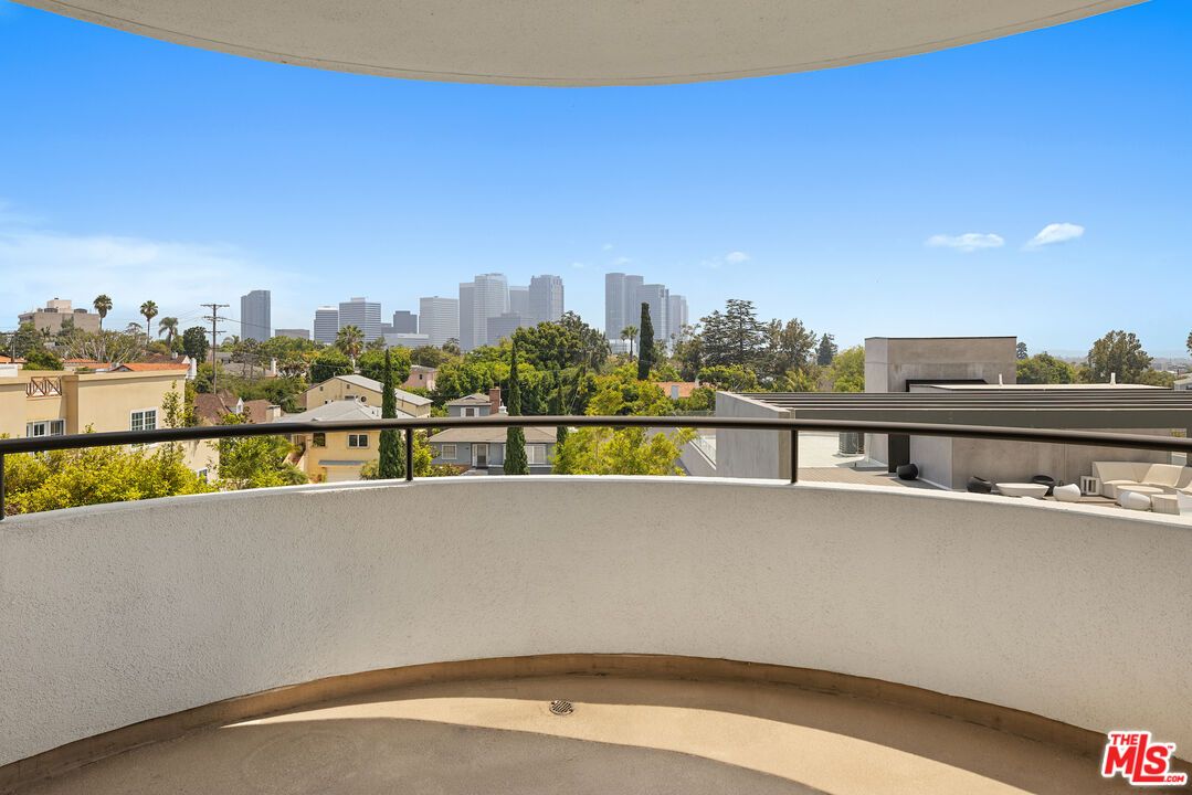 Exterior, Other, Skyline