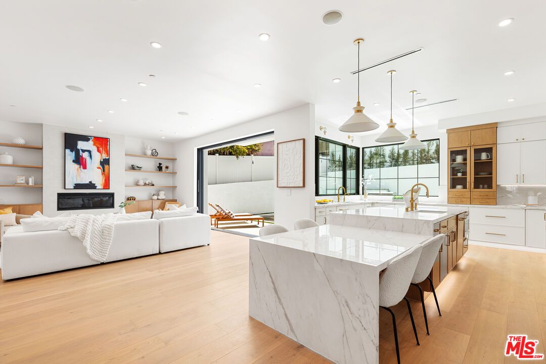 Fireplace, Interior, Kitchen, Living room, Pendant Lights, Recessed Lighting, Wood Texture Flooring