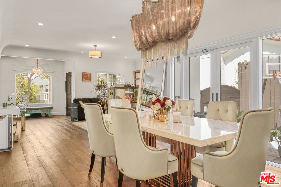 Chandelier, Dining room, Interior, Living room, Pendant Lights, Recessed Lighting, Wood Texture Flooring