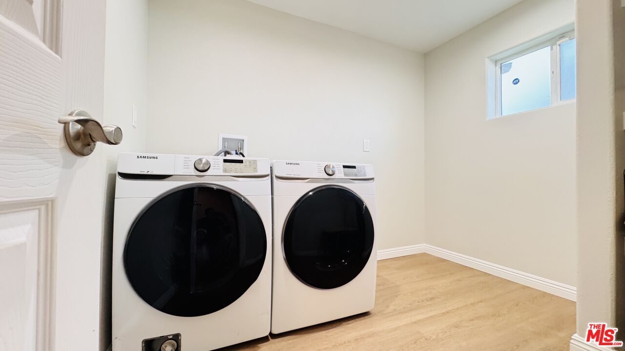 DE Listing image placeholder