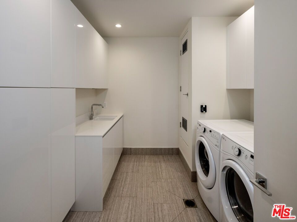 Interior, Recessed Lighting, Washer