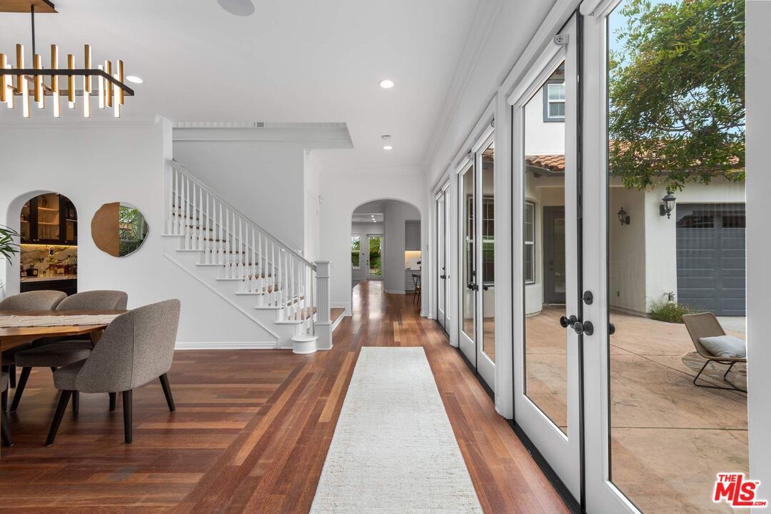 Dining room, Interior, Pendant Lights, Recessed Lighting, Wood Texture Flooring