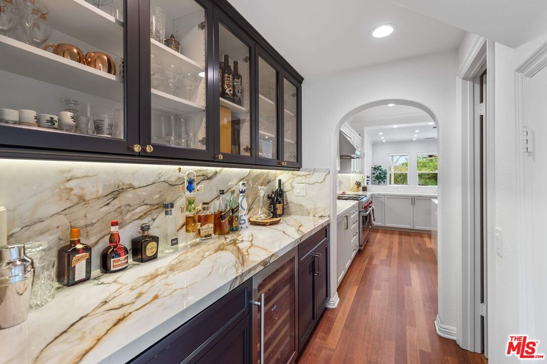 Interior, Kitchen, Marble Walls, Recessed Lighting, Wood Texture Flooring