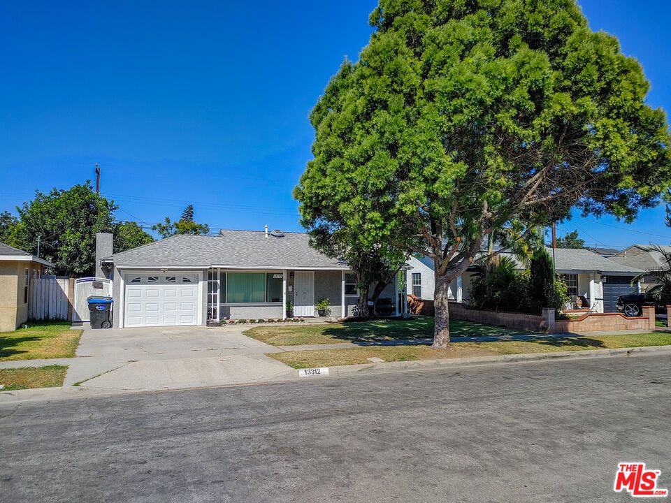 Attached, Backyard, Detached Garage, Exterior, Facade, Ranch