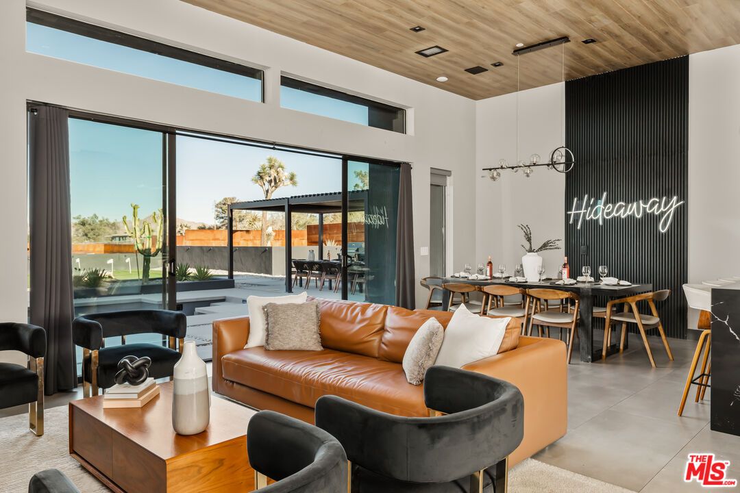 Dining room, Interior, Living room, Pendant Lights, Recessed Lighting, Wooden Ceilings