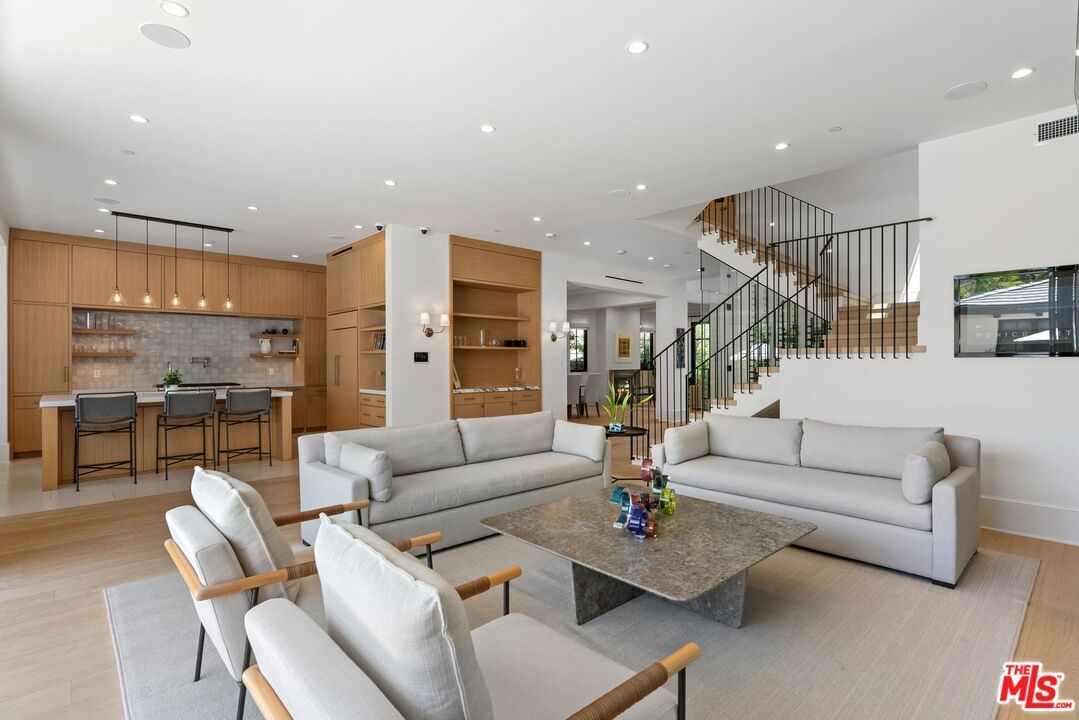 Interior, Kitchen, Living room, Pendant Lights, Recessed Lighting, Wood Texture Flooring