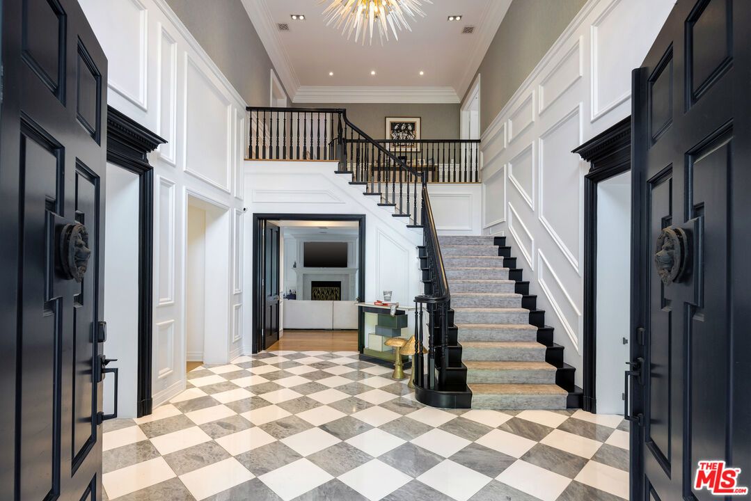 Interior, Marble, Recessed Lighting